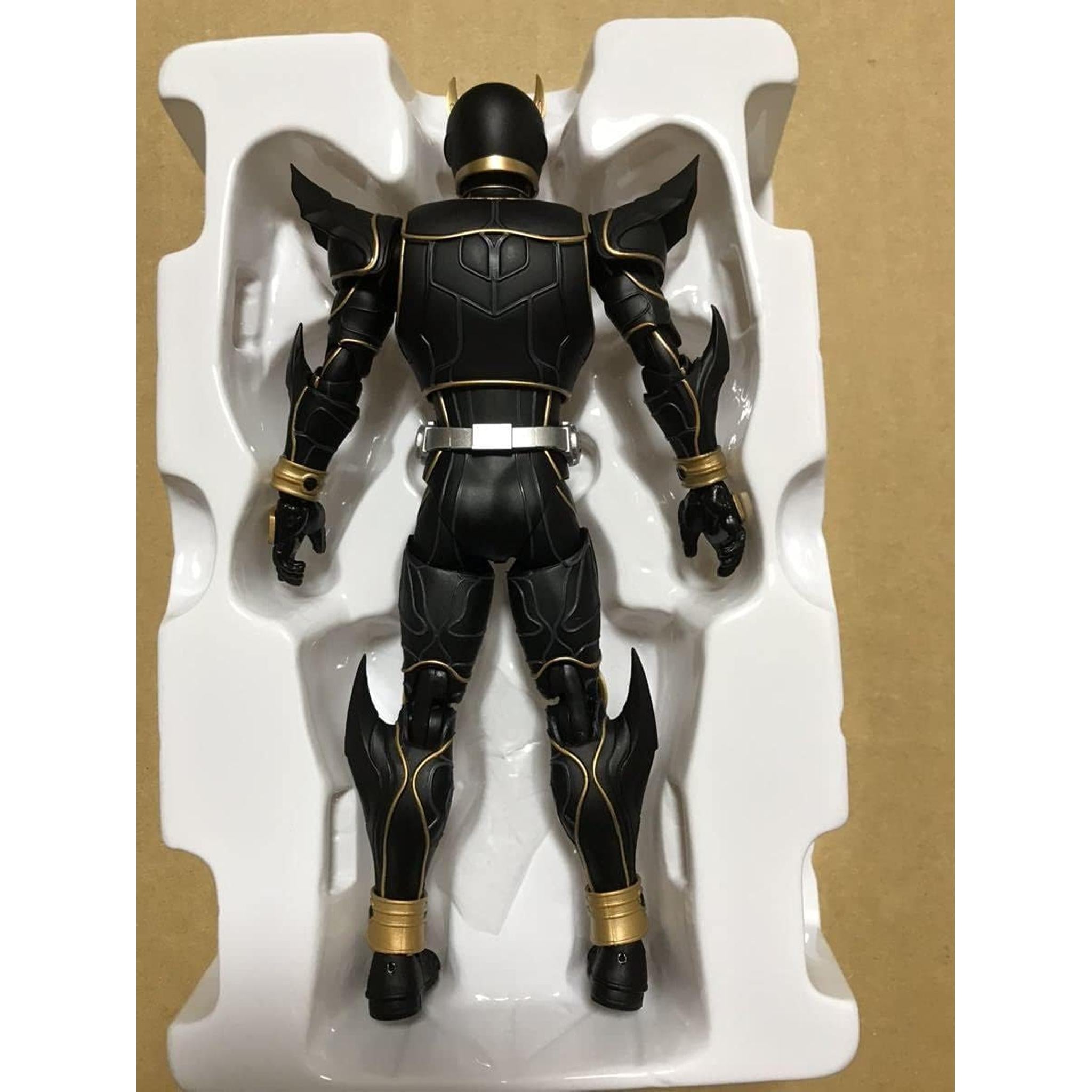 S.H.Figuarts（真骨彫製法） 仮面ライダークウガ アルティメット